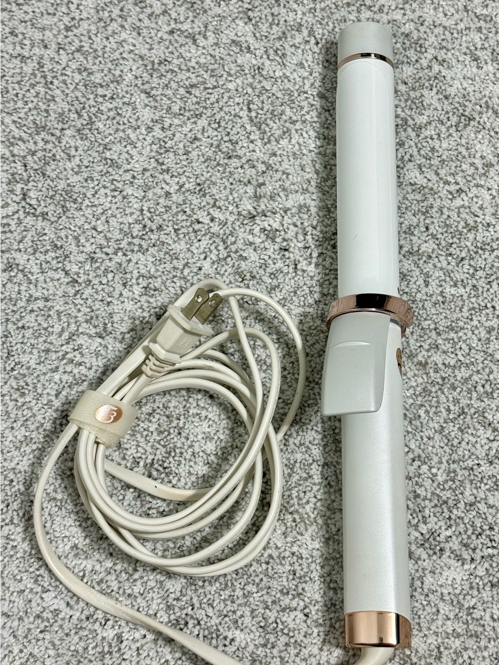 White and Rose Gold 1" 1/4 Curling Wand - Women’s Hair Styling Tool